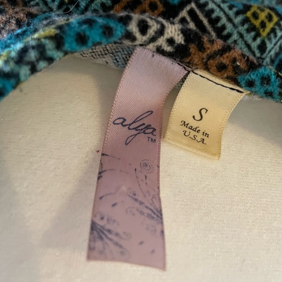 Size Small Alya Dress Size Small - Picture 3 of 4